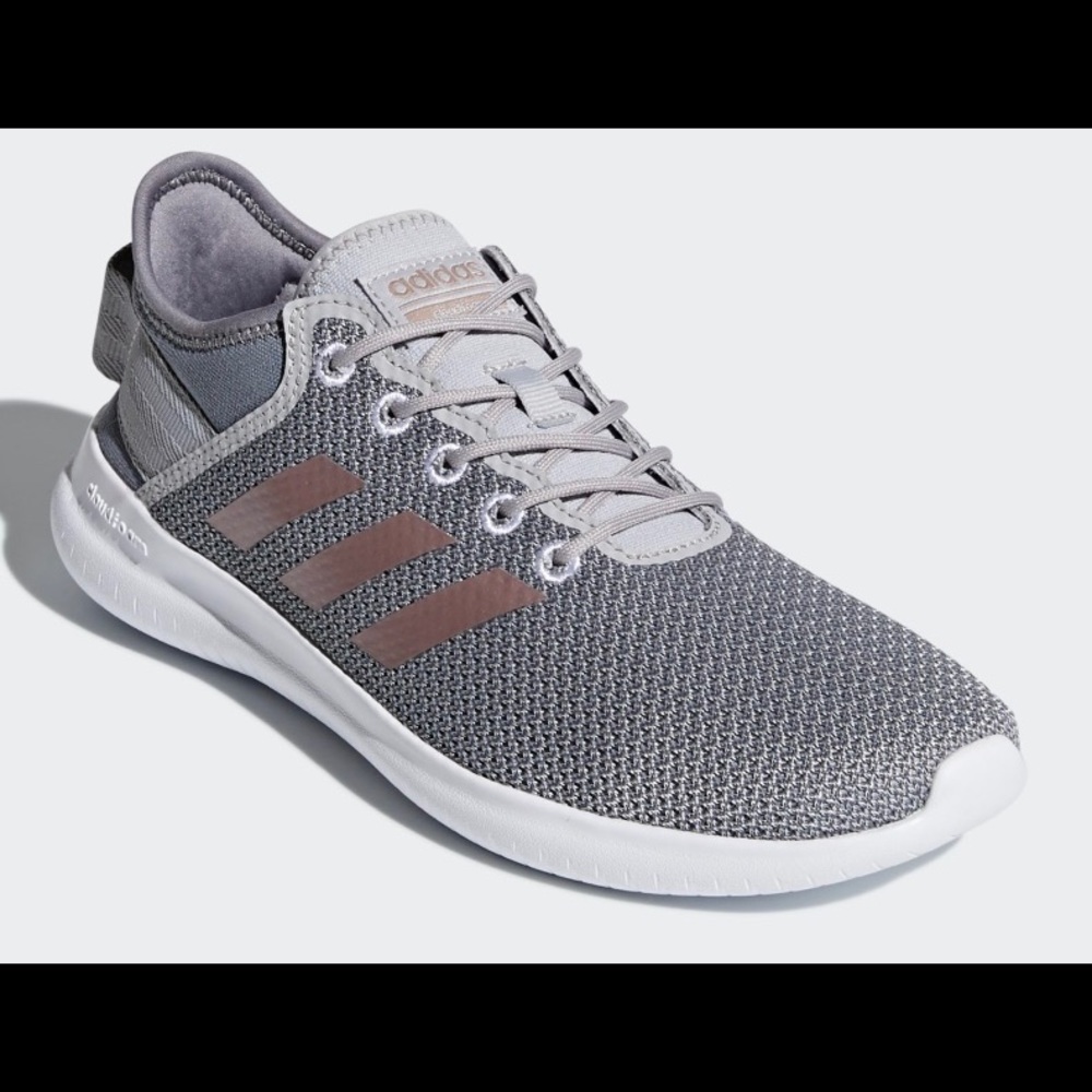 Women’s Adidas Shoes / New With Tags / Size: 8.5